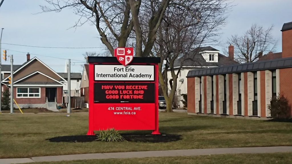 Trường Fort Erie International Academy