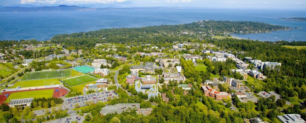 Trường University of Victoria, Canada