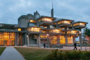 Trường University of Massachusetts Dartmouth, Mỹ 2024